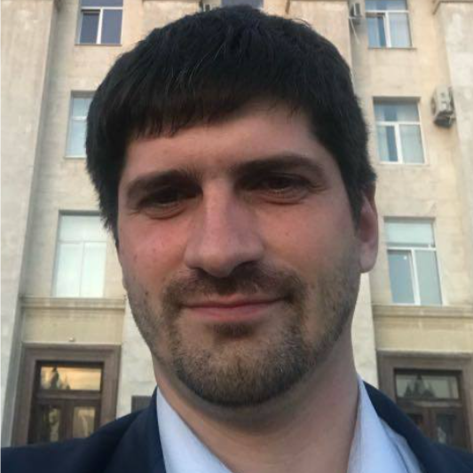 Денис Мамонтов